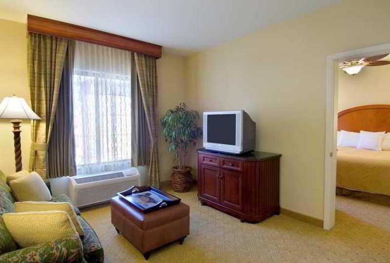 Homewood Suites By Hilton Phoenix-Avondale Room photo